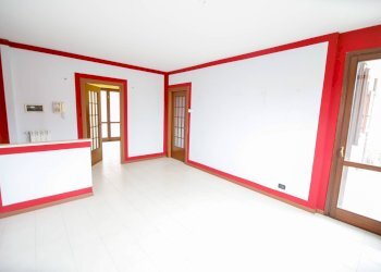 Foto 4 - Quadrilocale VIA GIACOMO OLIVERO
 
9, Leini - foto 4