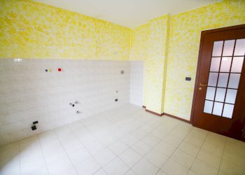 Foto 8 - Quadrilocale VIA GIACOMO OLIVERO
 
9, Leini - foto 8