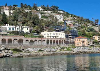 Zona - Trilocale via Charles Garnier, 54, Bordighera - foto 3