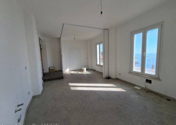 Camera da letto - Trilocale via Charles Garnier, 54, Bordighera - foto 9