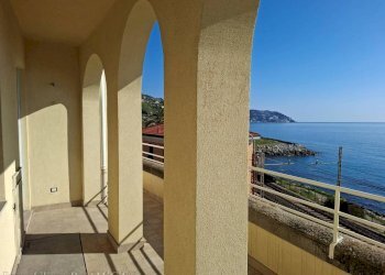 Terrazzo - Trilocale via Charles Garnier, 54, Bordighera - foto 23