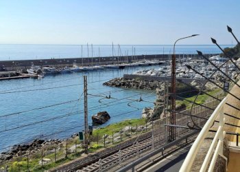 Vista - Trilocale via Charles Garnier, 54, Bordighera - foto 29