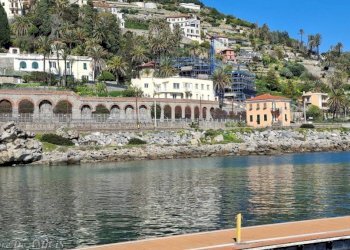 Vista - Trilocale via Charles Garnier, 54, Bordighera - foto 40