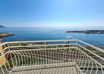 Vista - Quadrilocale via Charles Garnier, 54, Bordighera - foto 13