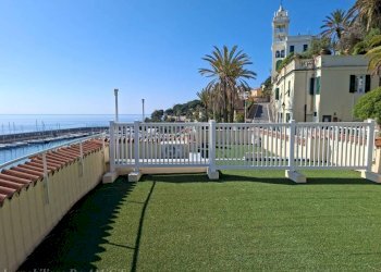 Terrazzo - Quadrilocale via Charles Garnier, 54, Bordighera - foto 36