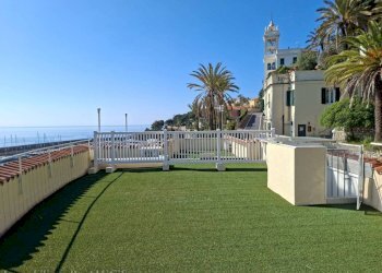 Terrazzo - Quadrilocale via Charles Garnier, 54, Bordighera - foto 40