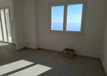 Soggiorno - Trilocale via Charles Garnier, 54, Bordighera - foto 7