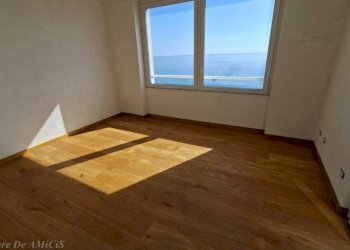 Camera da letto - Trilocale via Charles Garnier, 54, Bordighera - foto 19