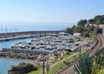 Vista - Trilocale via Charles Garnier, 54, Bordighera - foto 33