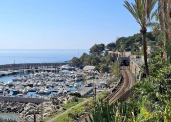 Vista - Trilocale via Charles Garnier, 54, Bordighera - foto 34