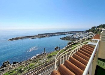 Vista - Trilocale via Charles Garnier, 54, Bordighera - foto 35