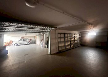 Box auto - Box via Bolivia, 4, Gallarate - photo 1