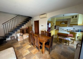 Salone - Trilocale via per Fornaci, 45, Fagnano Olona - foto 5