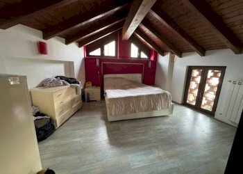 Camera da letto - Independent house via Vittorio Veneto, 8, Caronno Varesino - photo 3