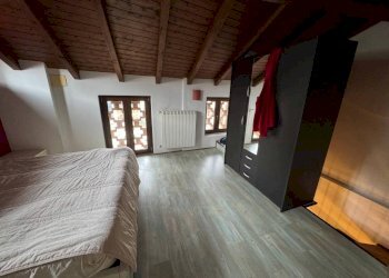 Camera da letto - Independent house via Vittorio Veneto, 8, Caronno Varesino - photo 4