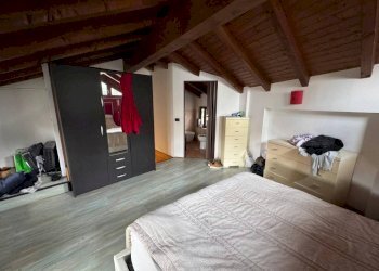 Camera da letto - Independent house via Vittorio Veneto, 8, Caronno Varesino - photo 20