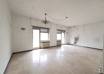 Cucina - Appartamento via Malta, 36/8, Torino (zona San Paolo) - foto 7
