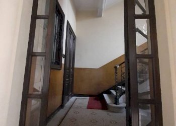 Interno palazzo - Apartment via Coazze, 2, Torino (neighborhood Cit Turin) - photo 3