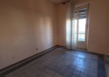 Camera da letto - Three-room apartment piazza Principe Eugenio, 14, Rivoli - photo 12