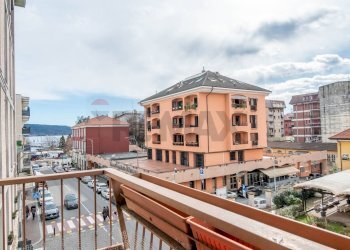 Balcone - Ufficio Viale Matteotti
 
13, Arona - foto 11