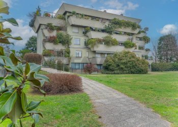 Edificio all\'aperto - Trilocale via papa giovanni XXII
 
21, Nerviano - foto 1