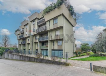 Edificio all\'aperto - Trilocale via papa giovanni XXII
 
21, Nerviano - foto 2