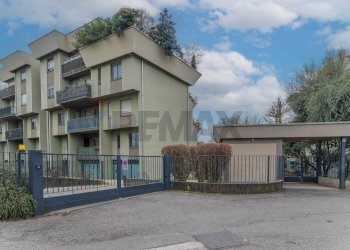 Edificio all\'aperto - Trilocale via papa giovanni XXII
 
21, Nerviano - foto 4