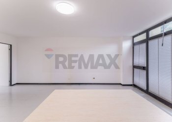 Stanza vuota - Trilocale via papa giovanni XXII
 
21, Nerviano - foto 24