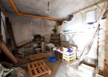 Dispensa di stoccaggio - Casa semi indipendente Chiuso del Castello
 
5, Colazza - foto 24