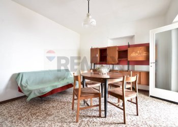 Sala da pranzo - Casa semi indipendente Chiuso del Castello
 
5, Colazza - foto 45