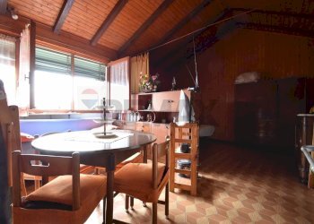 Sala da pranzo - Casa semi indipendente Chiuso del Castello
 
5, Colazza - foto 54