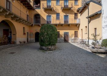 Edificio all\'aperto - Monolocale Via regina margherita
 
16, Gignese - foto 1