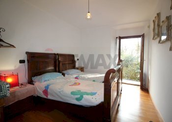 Camera / camera da letto - Apartment Via Ai monti
 
2, Pettenasco - photo 16