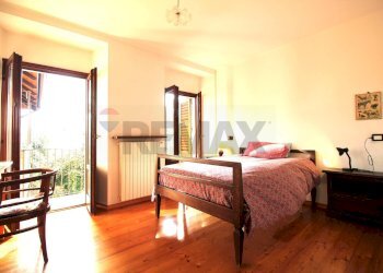 Camera / camera da letto - Apartment Via Ai monti
 
2, Pettenasco - photo 18