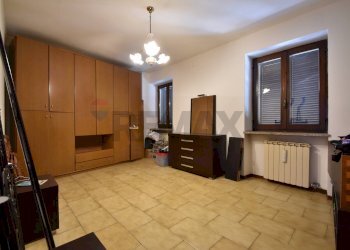 Camera / camera da letto - Casa indipendente via vittorio emanuele II
 
112, Borgo Ticino - foto 19