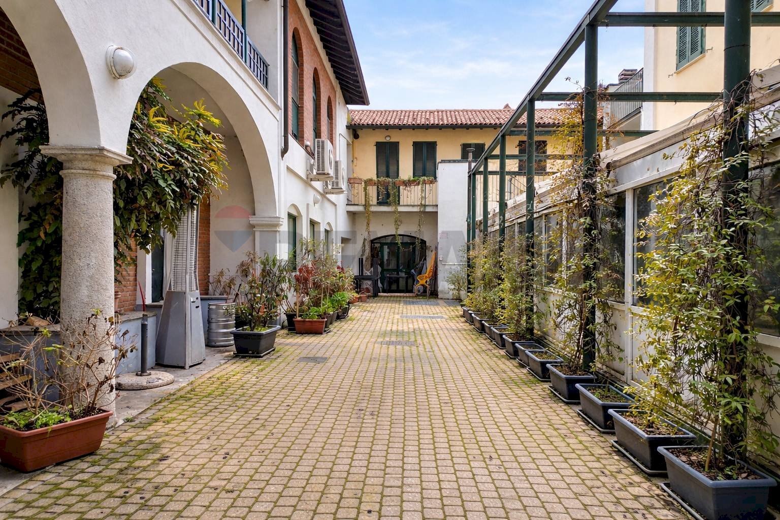 Casa all\'aperto - Stable - Palace Piazza Martiri della Libertà, Galliate - photo 2