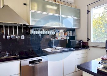 Foto 7 - Villa a Schiera Via Cimabue
 
21, Valenzano - foto 7