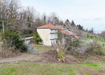 Facciata - Rustic strada Robè Giusta, Mondovì - photo 7