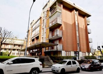 Facciata - Quadrilocale via Luigi Manfredi, 1, Mondovì - foto 2