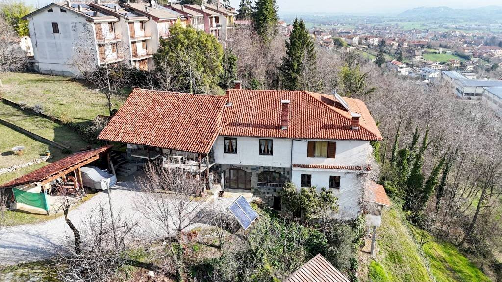 Vista - Casa indipendente via Monte Calvario, 19, Villanova Mondovì - foto 2