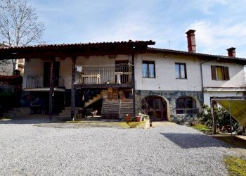 Facciata - Casa indipendente via Monte Calvario, 19, Villanova Mondovì - foto 15
