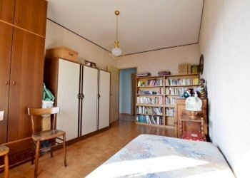 Camera da letto - Appartamento via Giovanni Battista Bertone, 14, Mondovì - foto 8