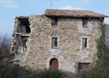 Facciata - Rustico via Valle, Sant'Agata Feltria - foto 12