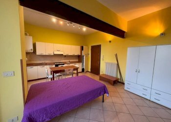 Camera da letto - One-room apartment via Emilia Est, 50, Parma (neighborhood San Lazzaro) - photo 3