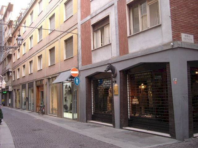 Zona - Three-room apartment Borgo Zaccagni, 3, Parma - photo 1