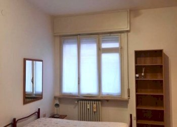 Camera da letto - Three-room apartment Borgo Zaccagni, 3, Parma - photo 9