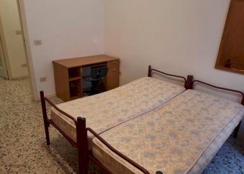 Camera da letto - Three-room apartment Borgo Zaccagni, 3, Parma - photo 12