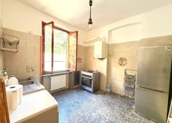 Cucina - Trilocale via dei Reggio, Genova (zona Pegli) - foto 17