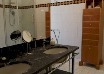 Interno non residenziale - Quadrilocale via Gubbio, 65, Torino - foto 10