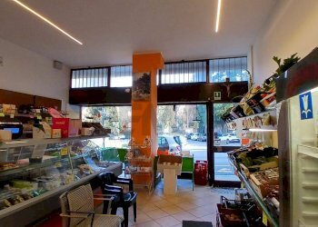 Dispensa di stoccaggio - Shop piazza madonnina
7, Solbiate Arno - photo 4